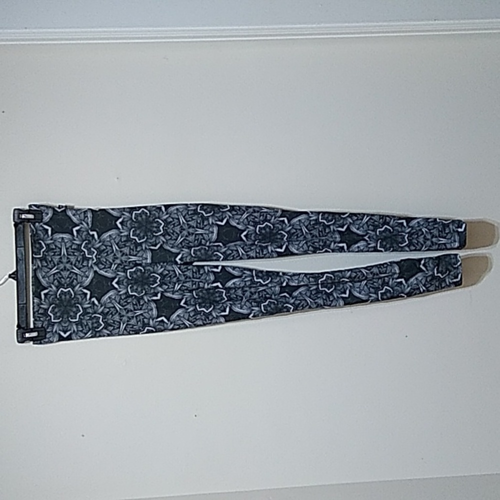 Grassroots California Tropical Psychedelic Yoga Leggings